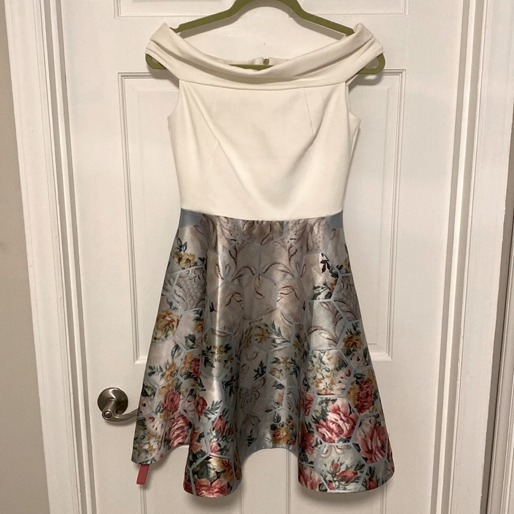 Ted Baker London NEW Sz 2 Formal Dress w Floral Design - Perf for Spring Summer